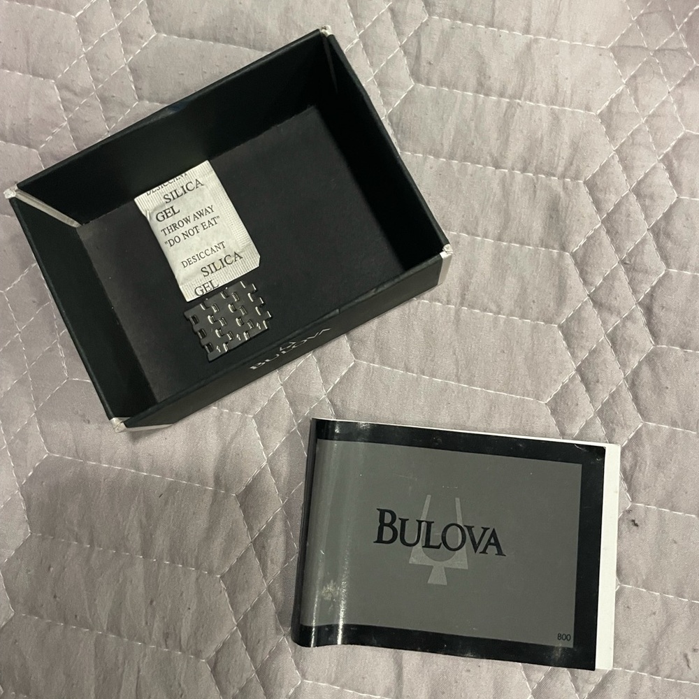 Bulova 98A121 Men’s Watch - Picture 9 of 10